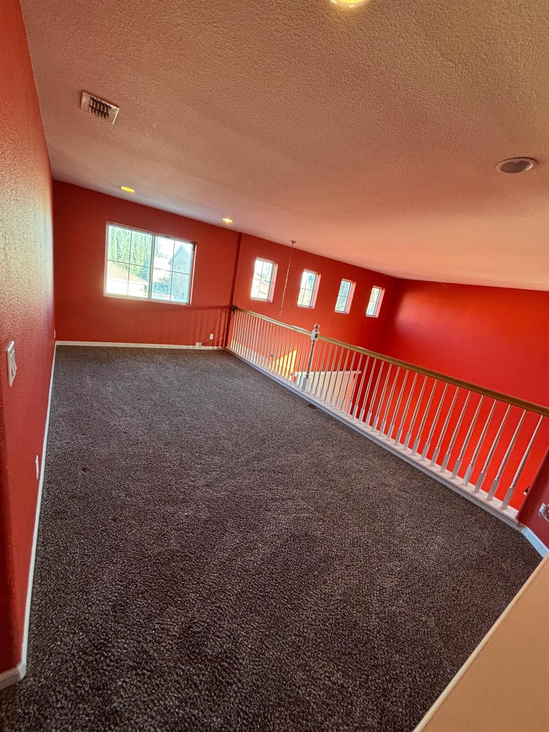 175 Oleander st, Chowchilla, CA 93610