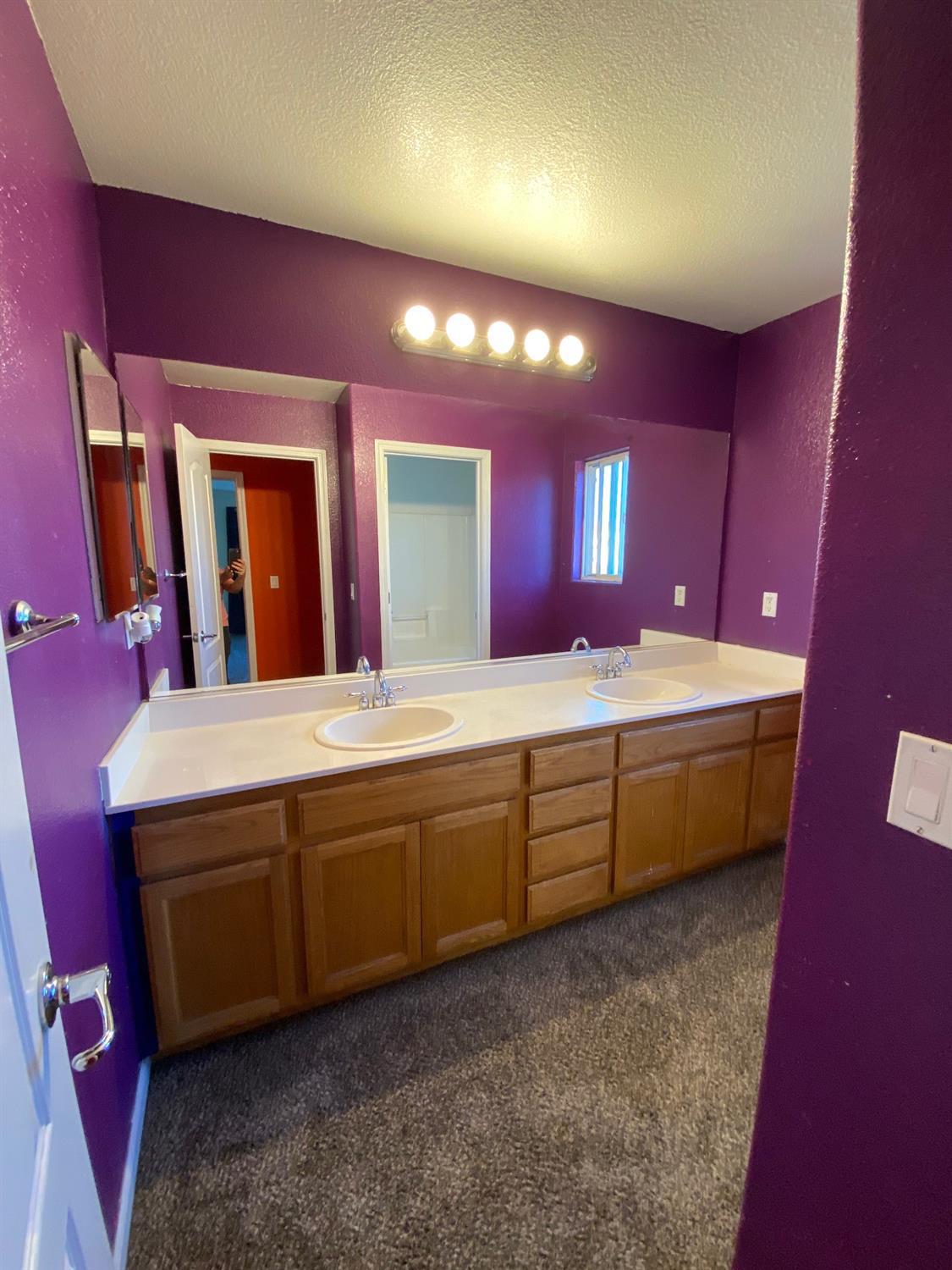 175 Oleander st, Chowchilla, CA 93610