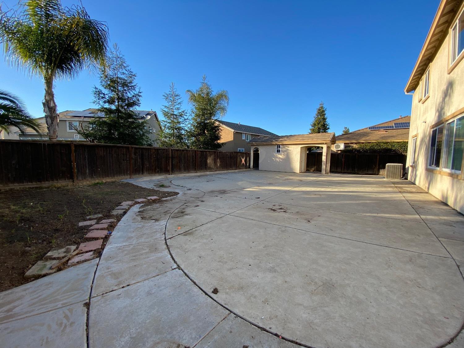 175 Oleander st, Chowchilla, CA 93610