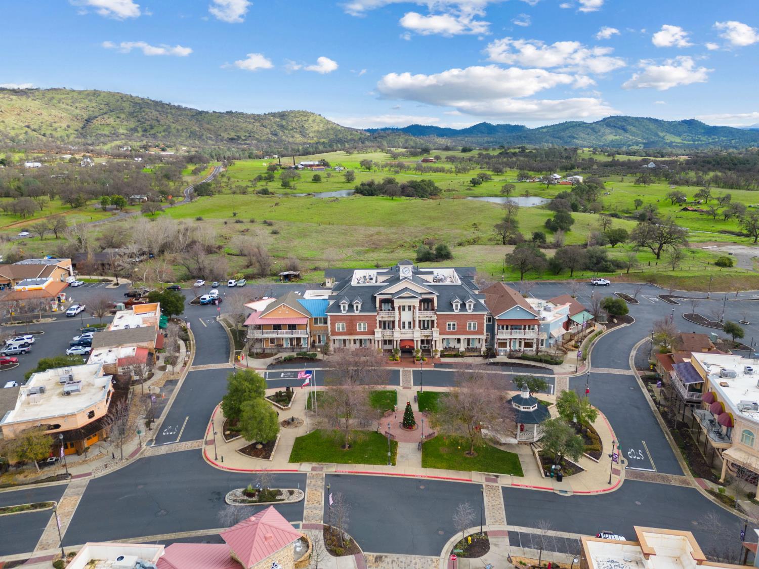 5636 Chuckwagon Dr, Copperopolis, CA 95228