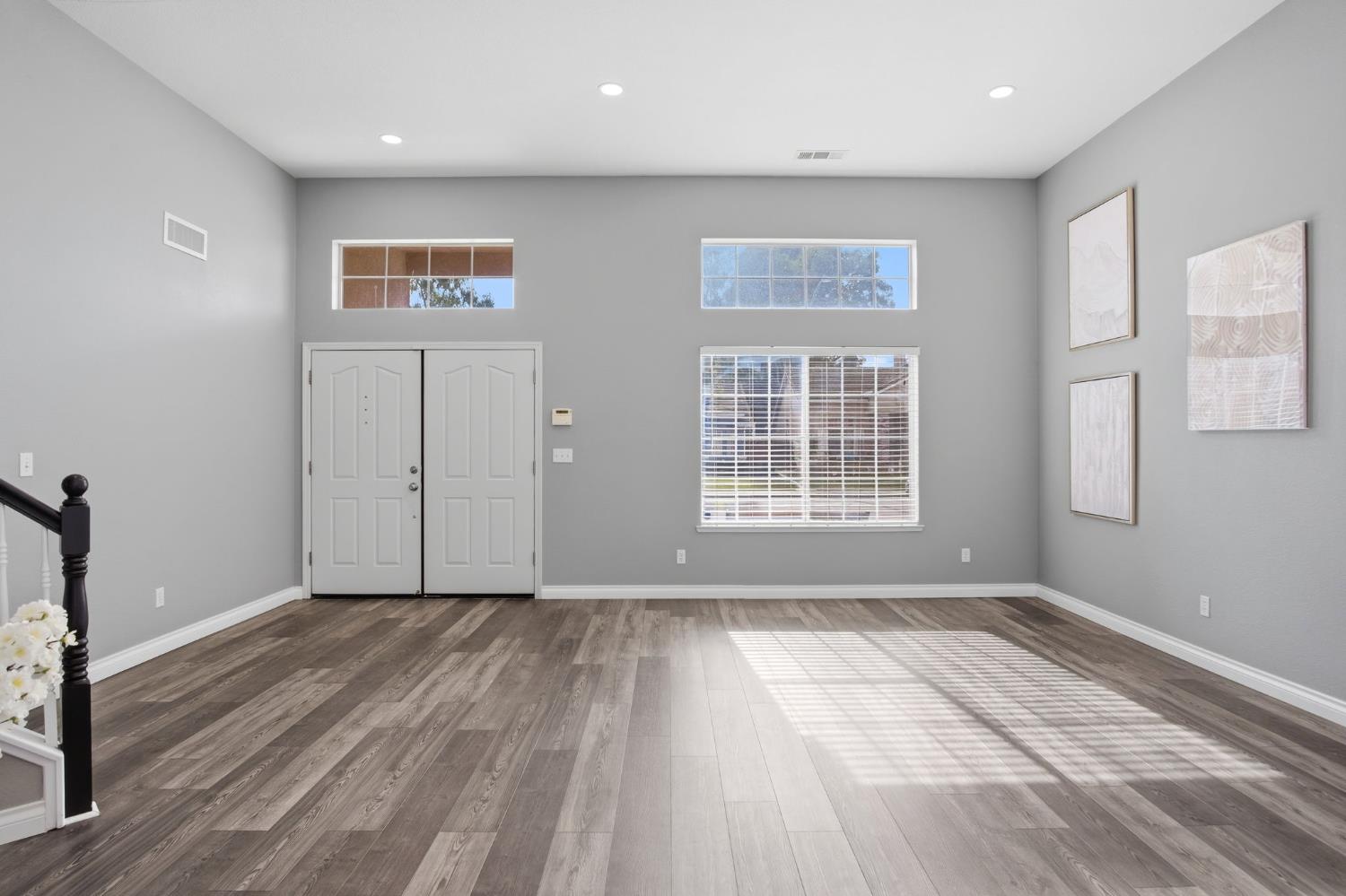 1044 Sandra St, Los Banos, CA 93635