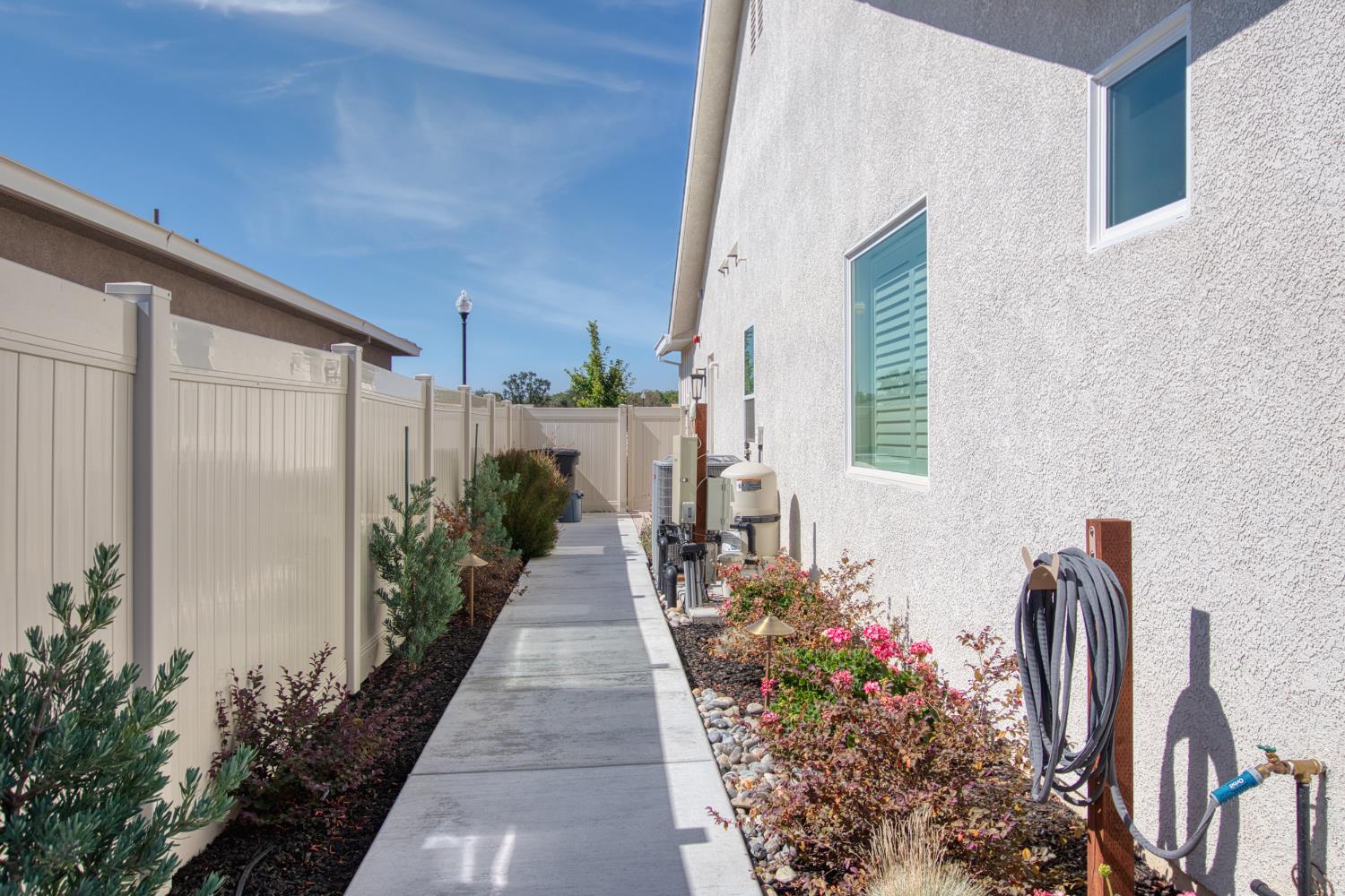 2101 Via Prego, Oakdale, CA 95361