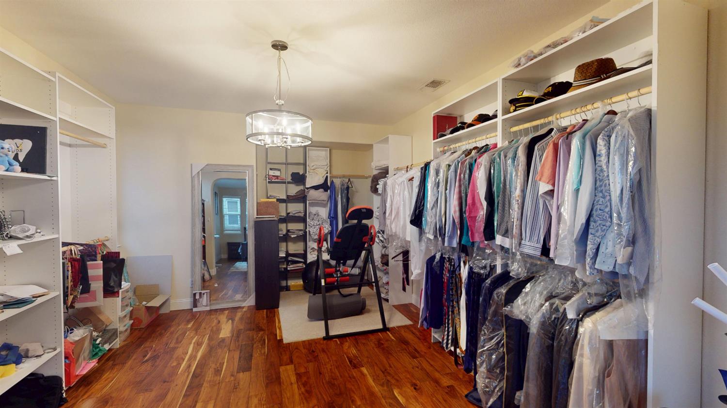 4481 Manzanita Way, Turlock, CA 95382