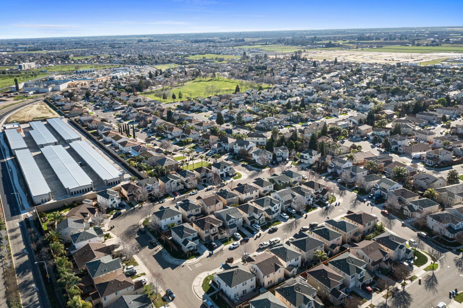 1447 Summerwind Ln, Manteca, CA 95337