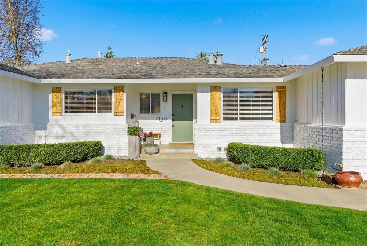 1409 Cherrywood Dr, Modesto, CA 95350