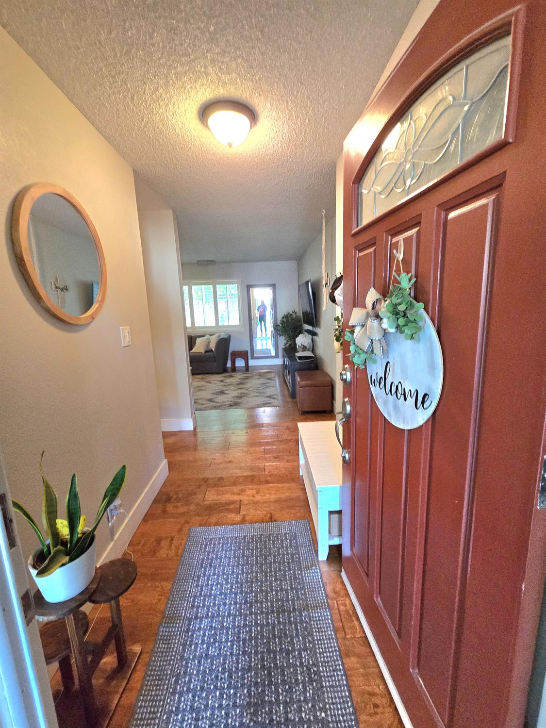 1364 Dove St, Los Banos, CA 93635