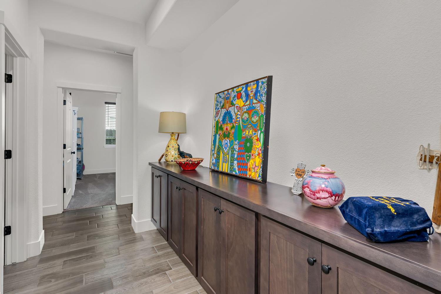 1201 Gypsum Dr, Los Banos, CA 93635