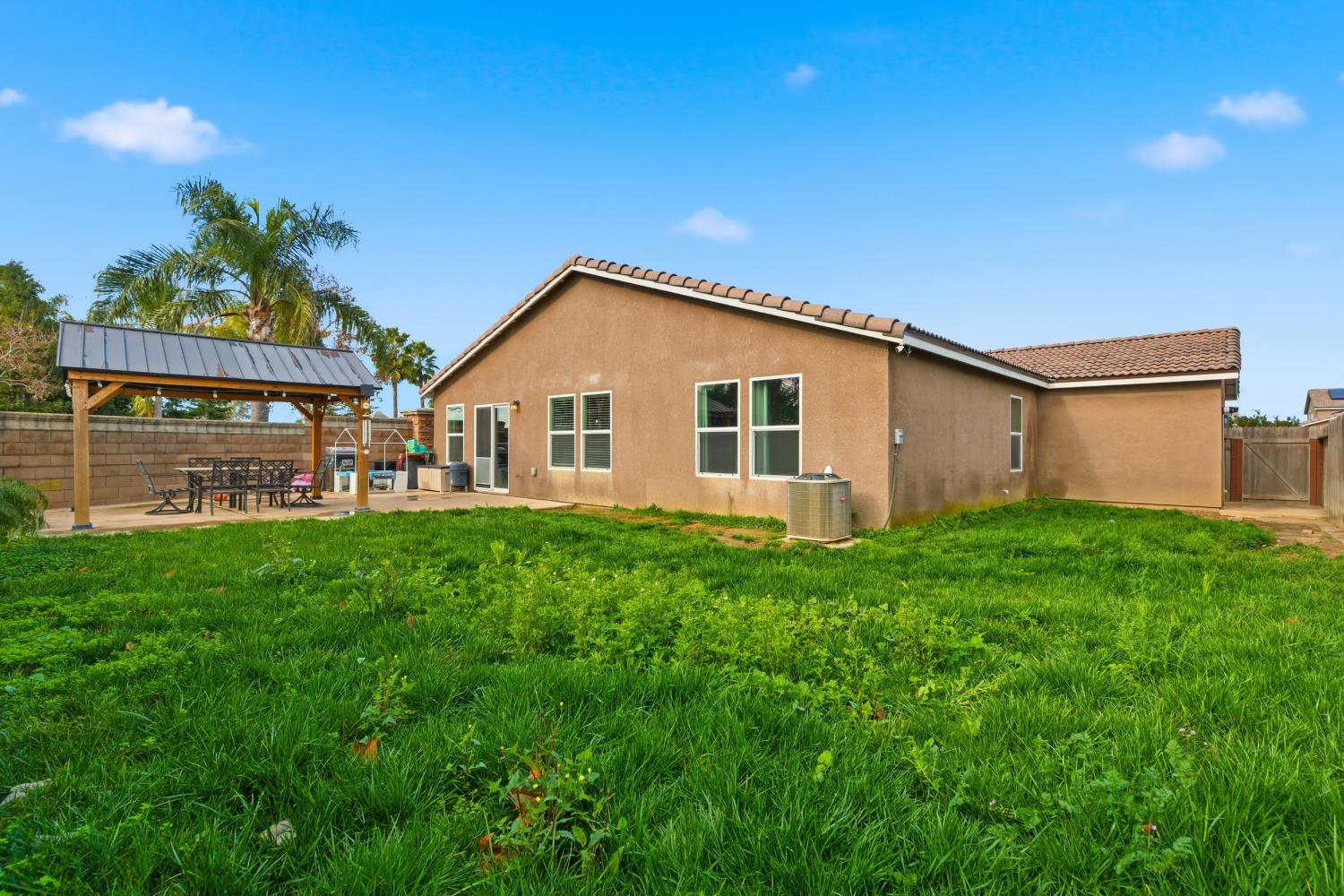 2140 Redding Way, Atwater, CA 95301