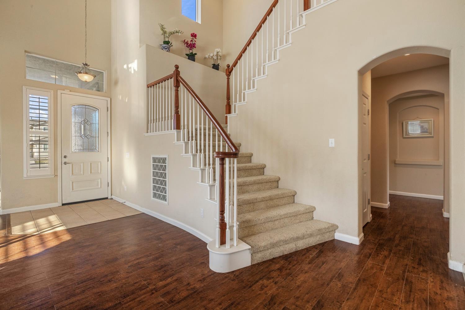 5610 Coloma Ct, Riverbank, CA 95367