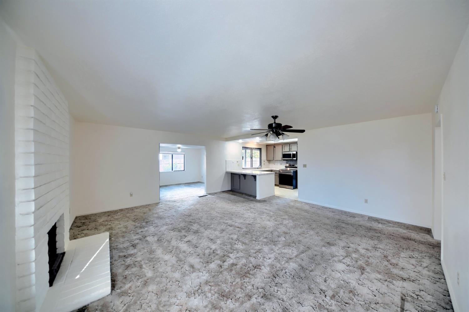 3704 Corte Madera Ave, Modesto, CA 95356