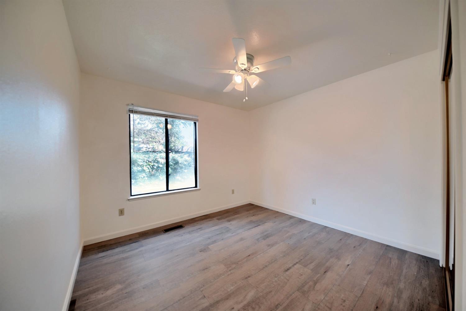 3704 Corte Madera Ave, Modesto, CA 95356