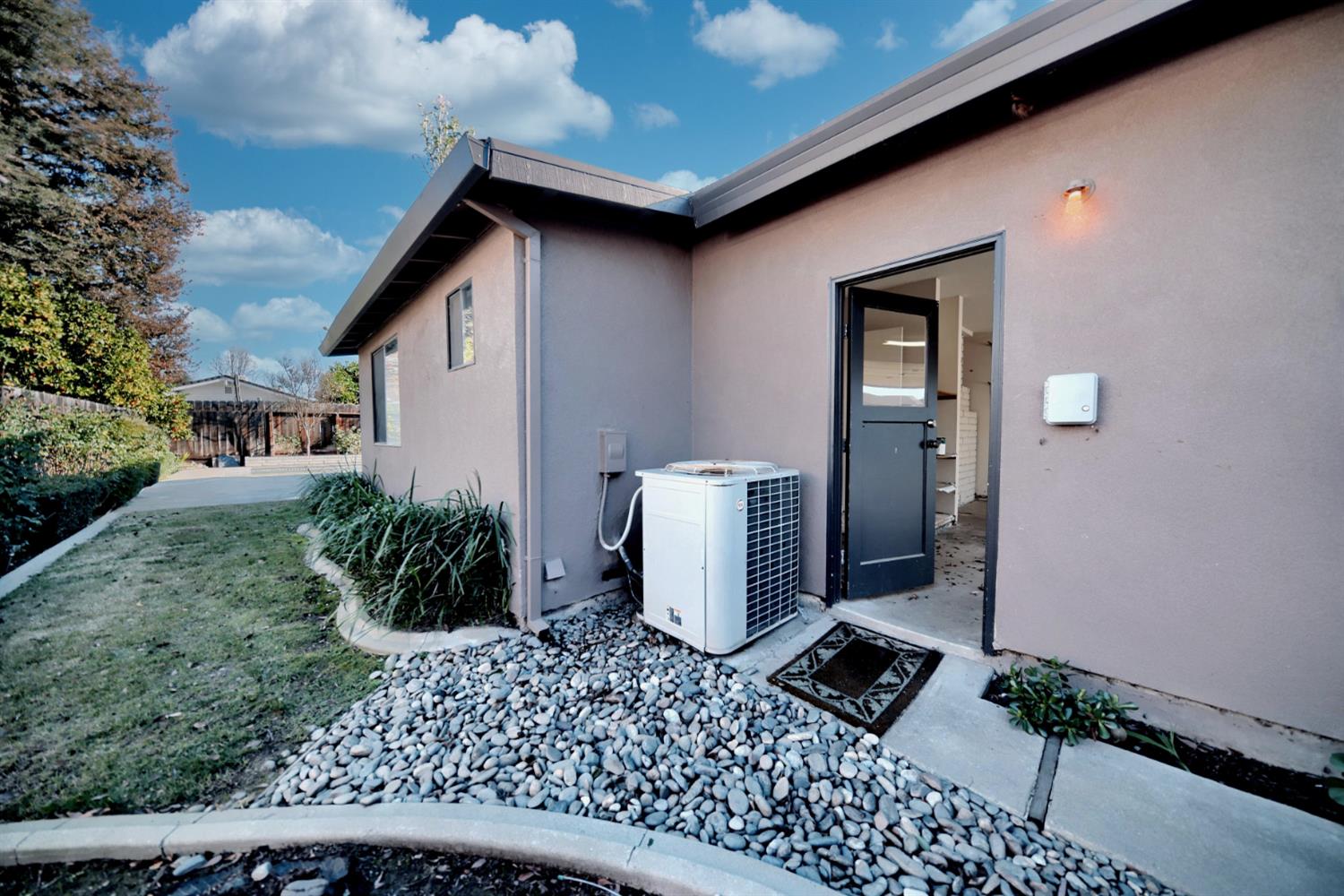 3704 Corte Madera Ave, Modesto, CA 95356