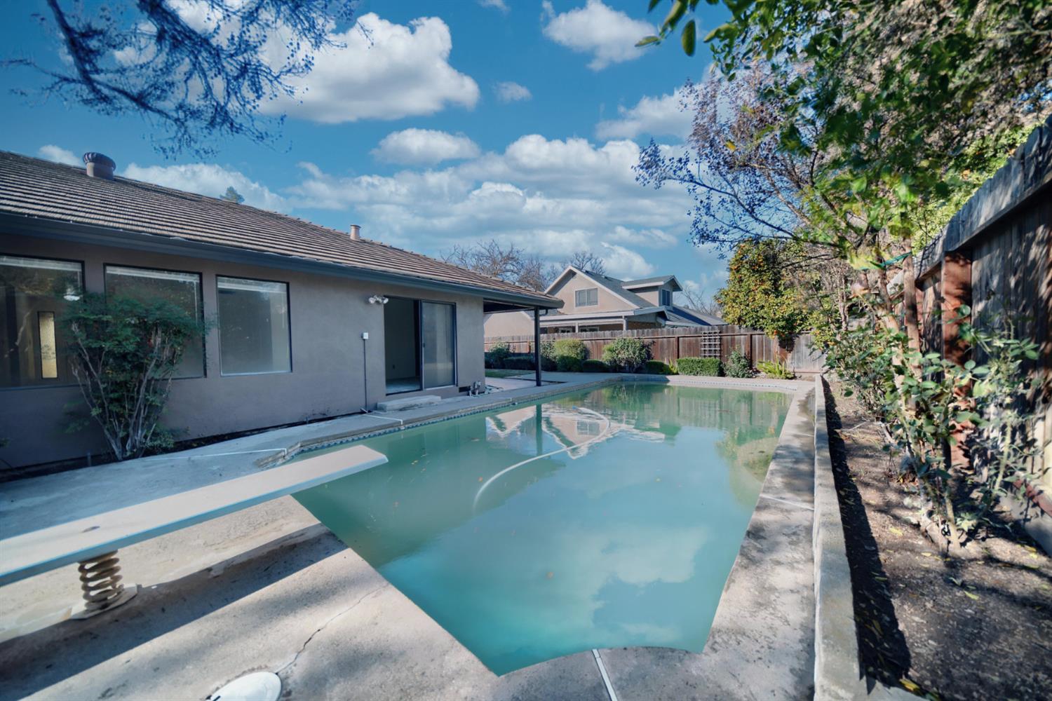 3704 Corte Madera Ave, Modesto, CA 95356