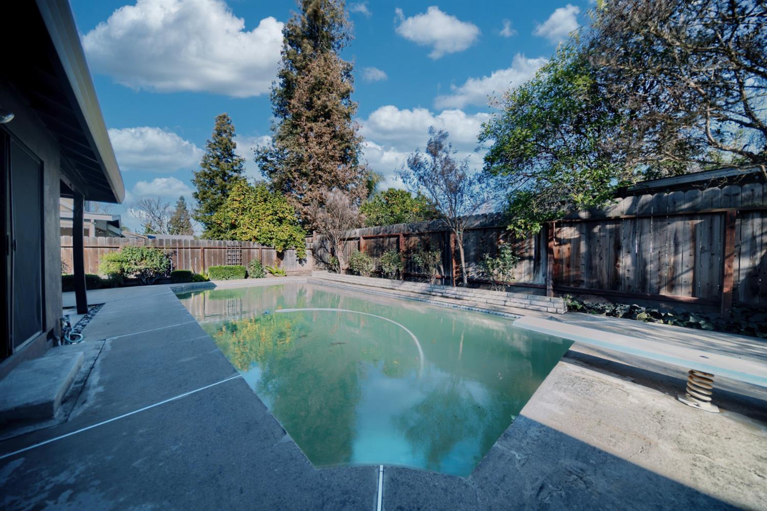 3704 Corte Madera Ave, Modesto, CA 95356