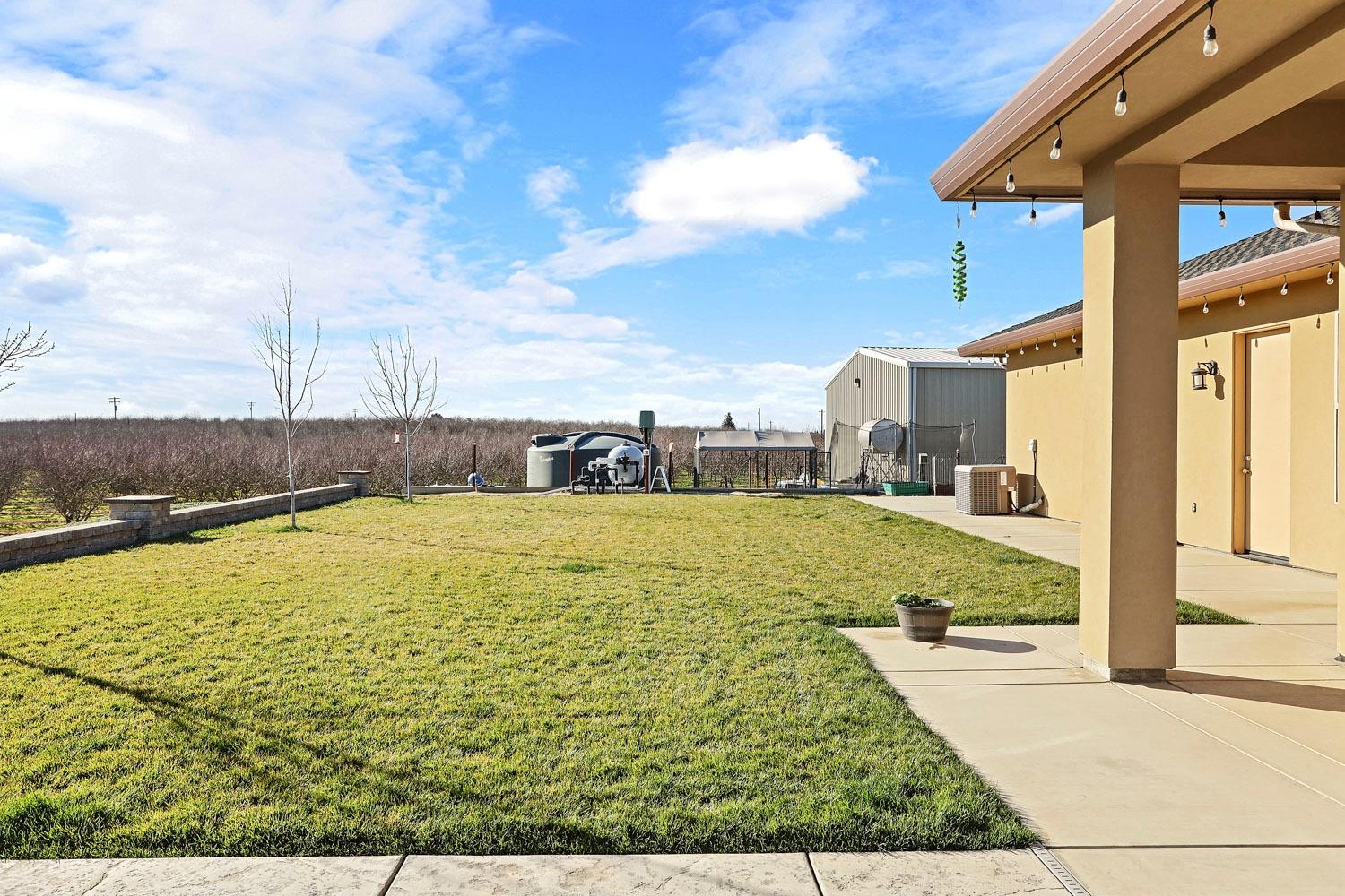 10393 Bradbury Rd, Ballico, CA 95303