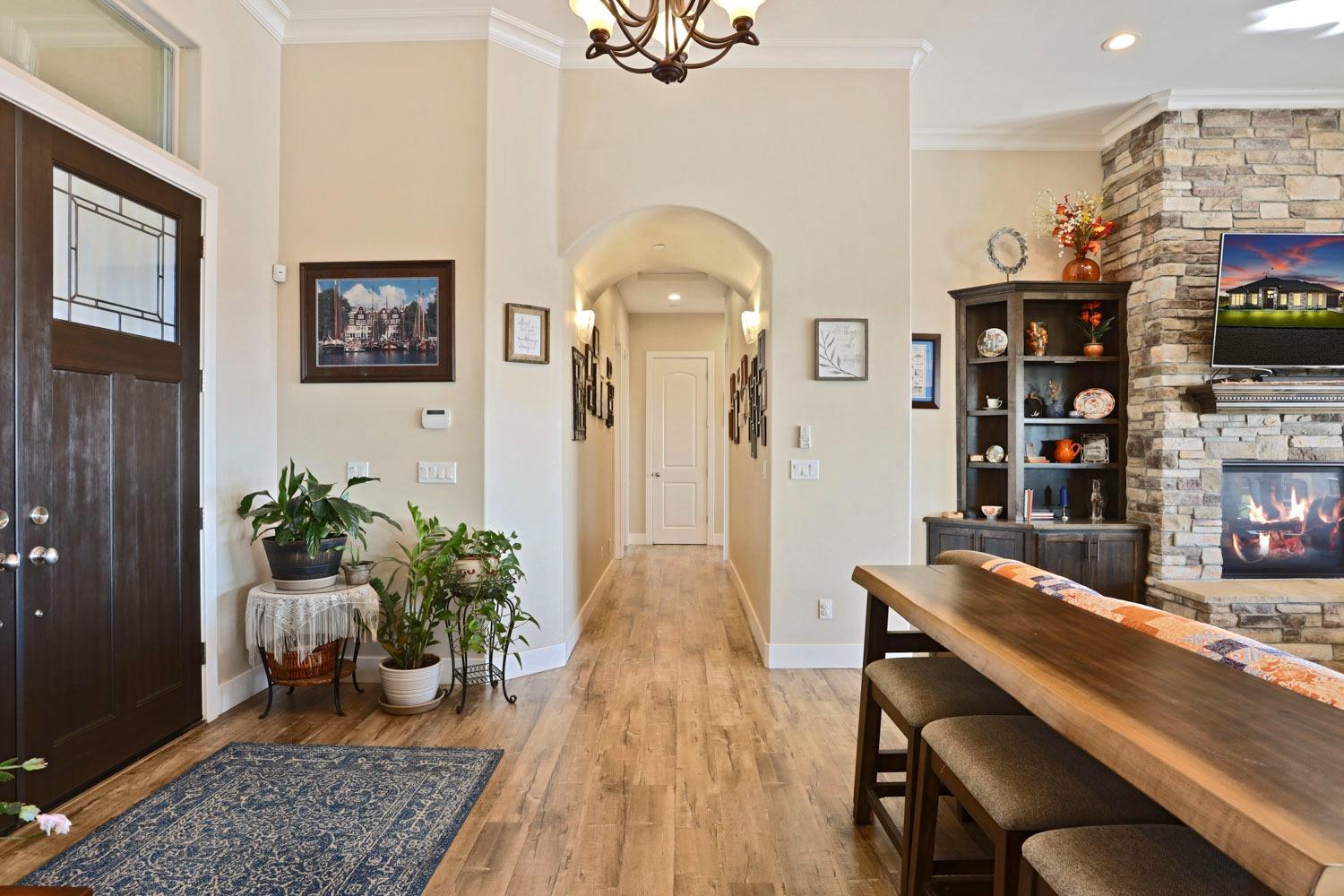 10393 Bradbury Rd, Ballico, CA 95303