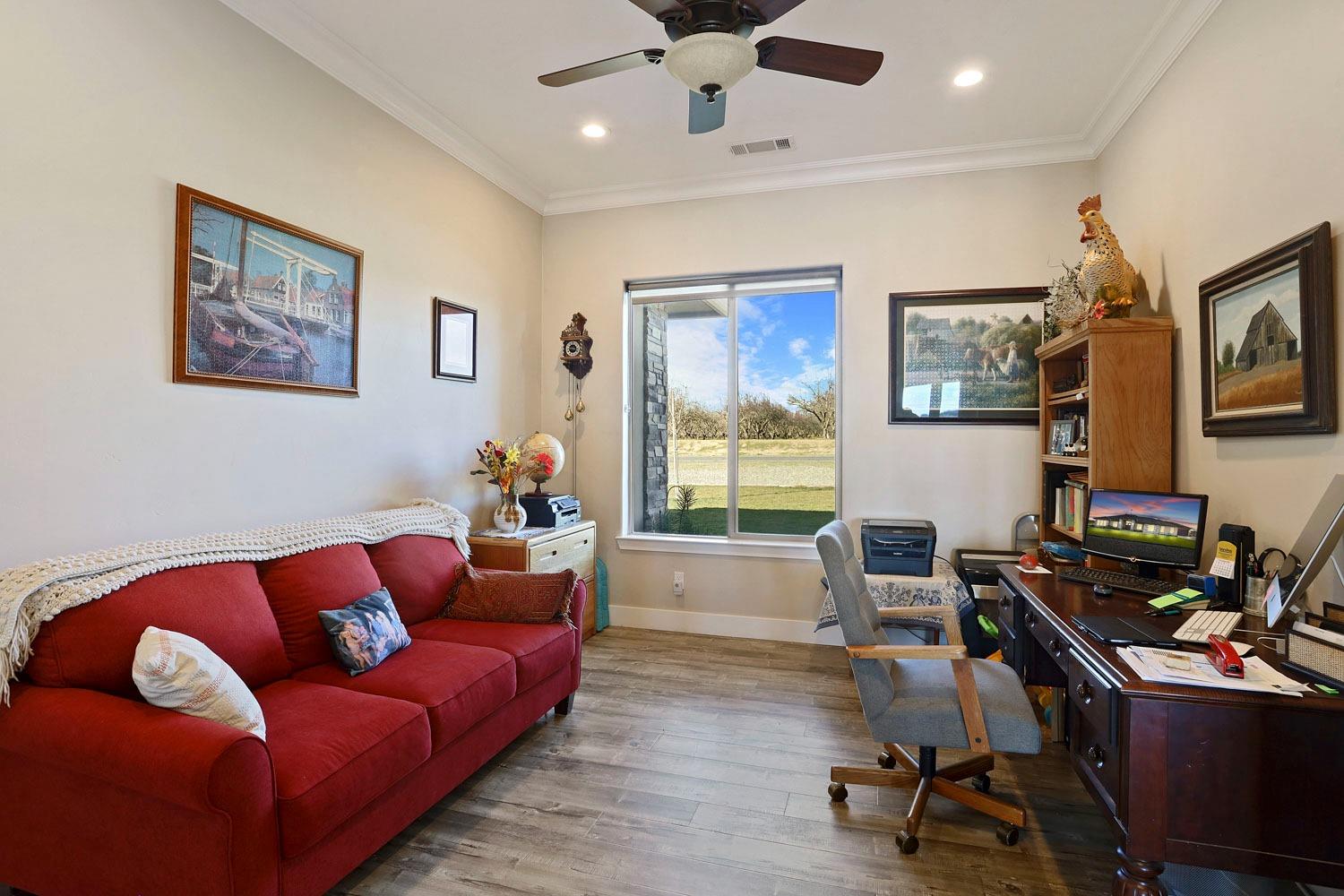 10393 Bradbury Rd, Ballico, CA 95303