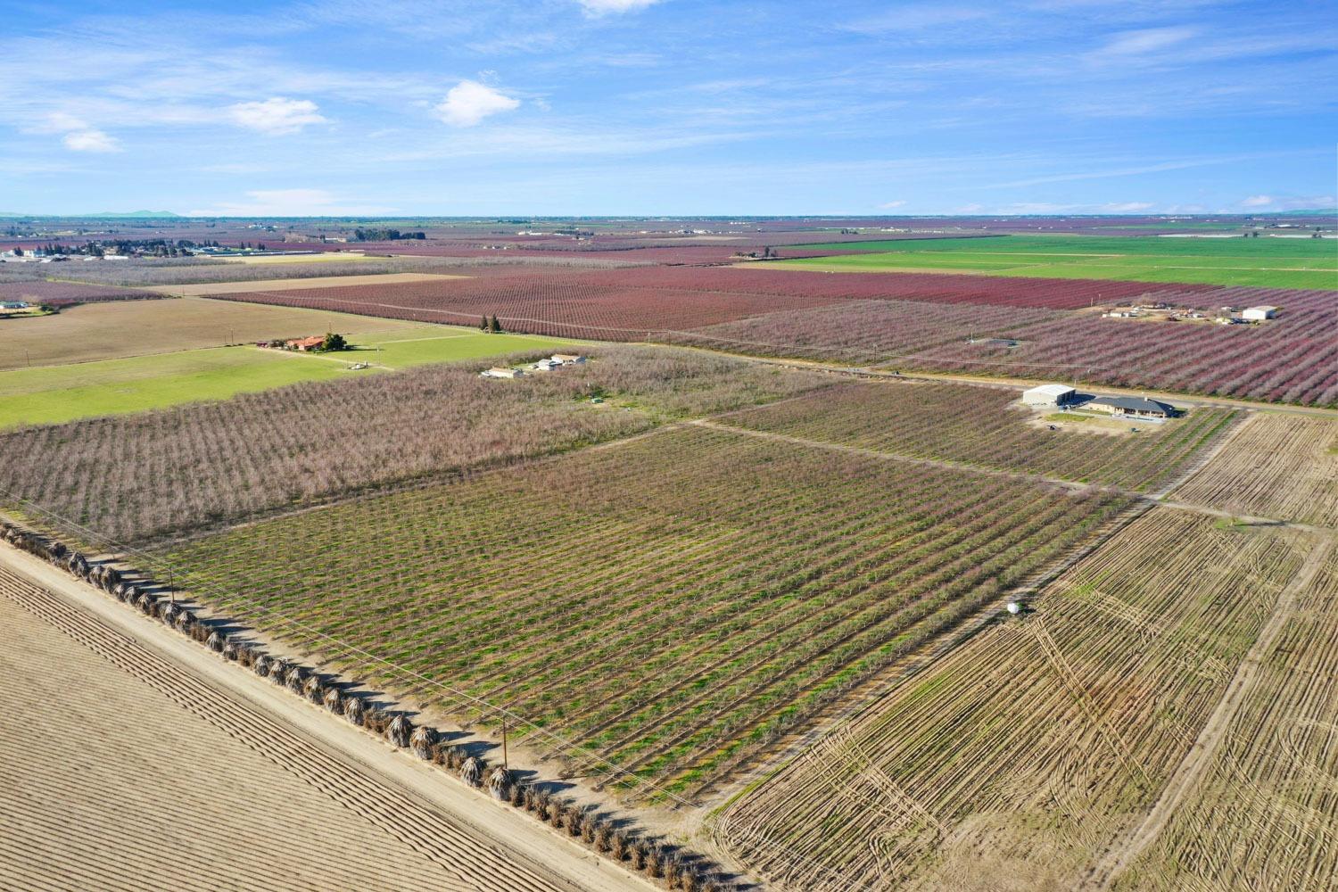 10393 Bradbury Rd, Ballico, CA 95303