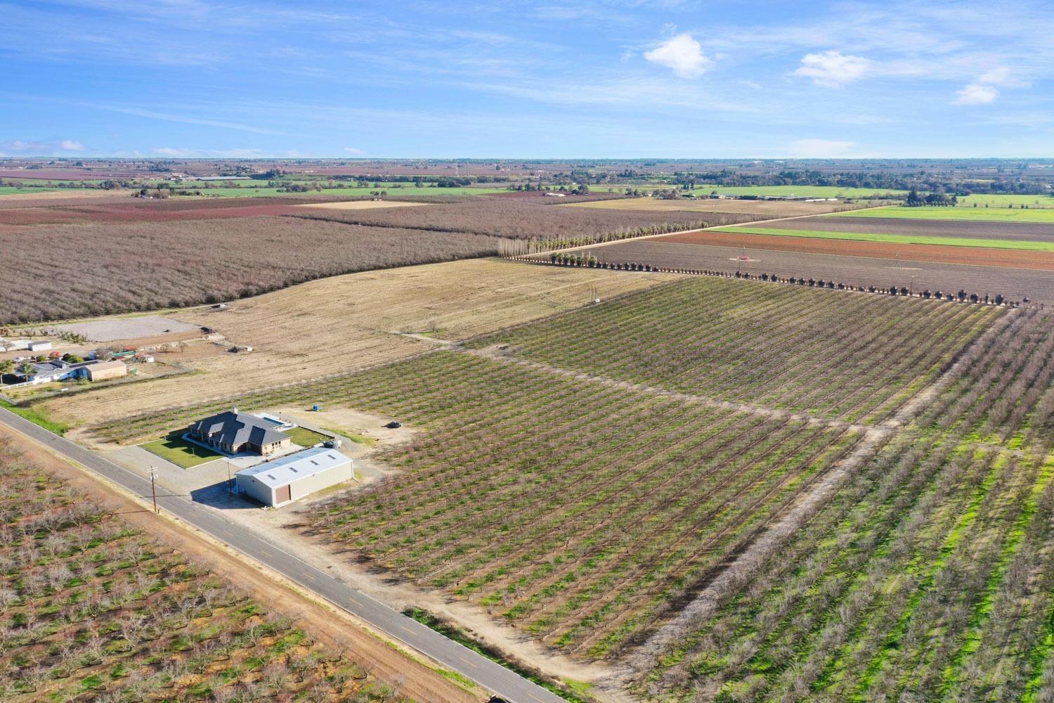 10393 Bradbury Rd, Ballico, CA 95303