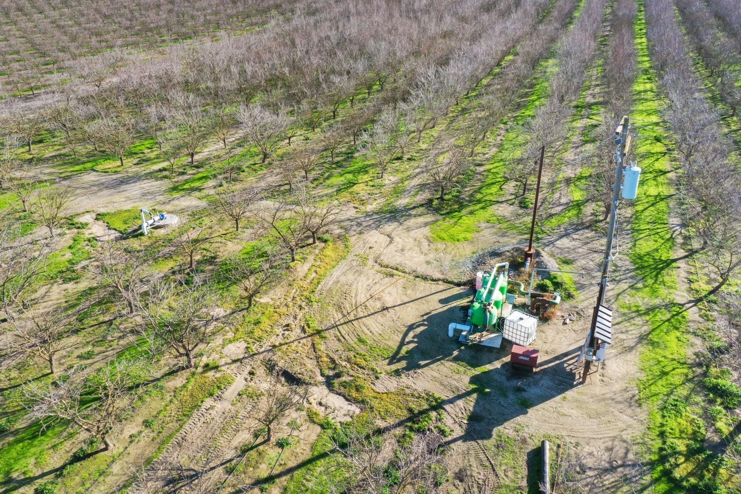 10393 Bradbury Rd, Ballico, CA 95303