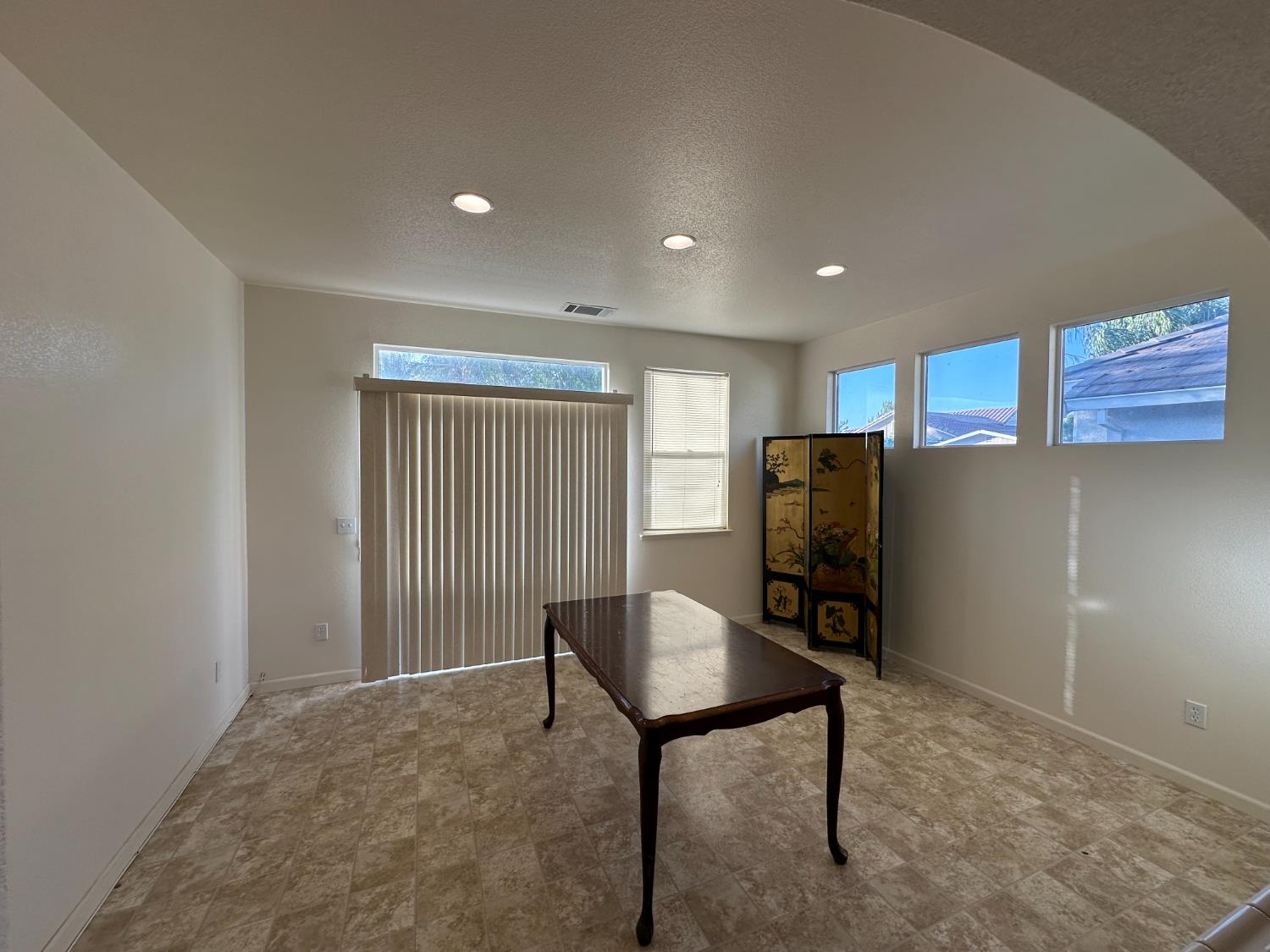 1649 Maidencane Way, Los Banos, CA 93635