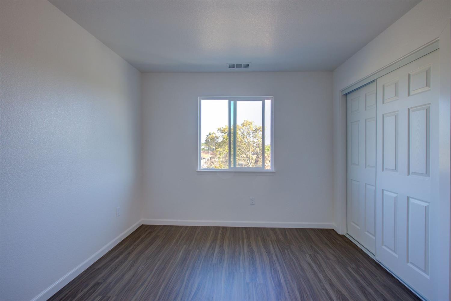 501 Jason Dr, Turlock, CA 95380