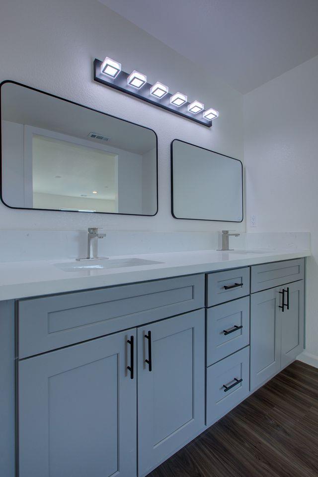 501 Jason Dr, Turlock, CA 95380