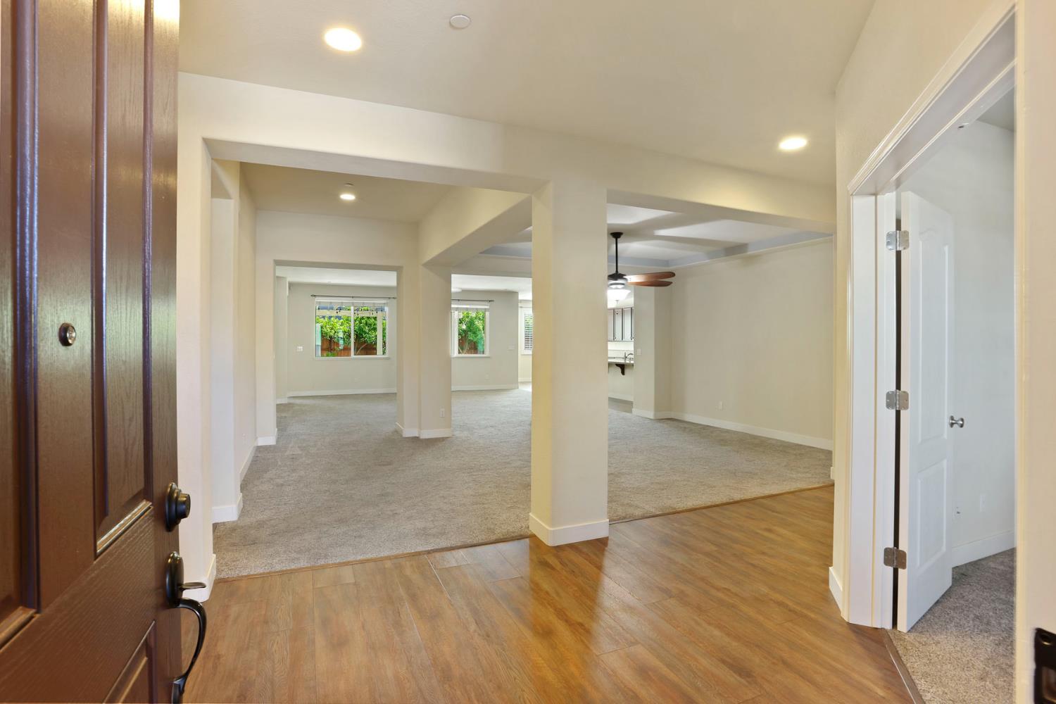 2364 Inyo Pl, Manteca, CA 95337