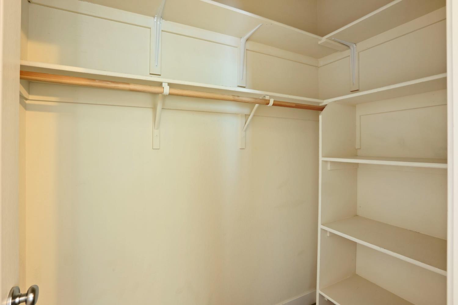 2364 Inyo Pl, Manteca, CA 95337