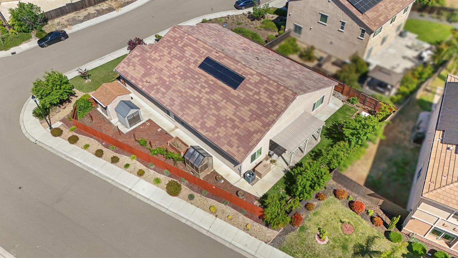 2364 Inyo Pl, Manteca, CA 95337