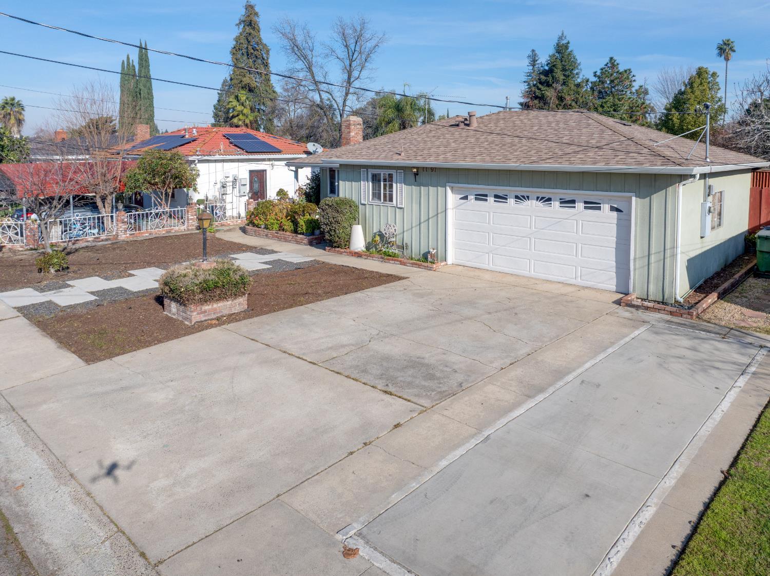 1197 S Minaret Ave, Turlock, CA 95380