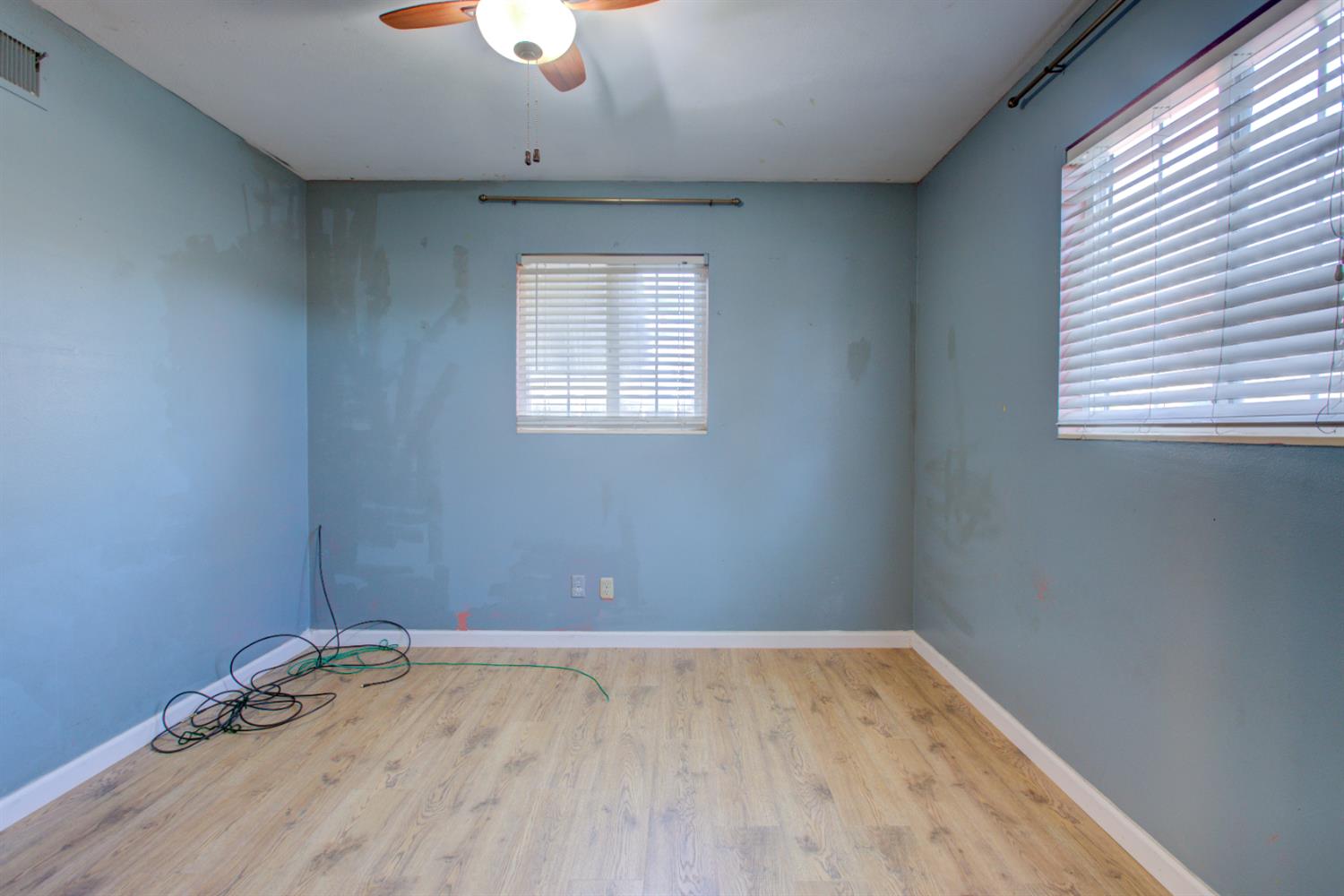 1197 S Minaret Ave, Turlock, CA 95380