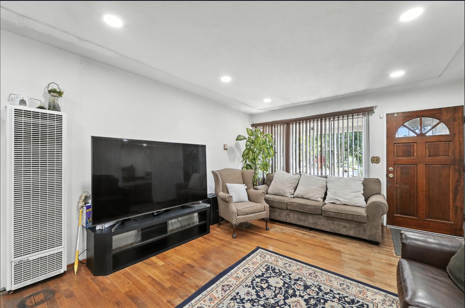 2713 Dale Ave, Ceres, CA 95307