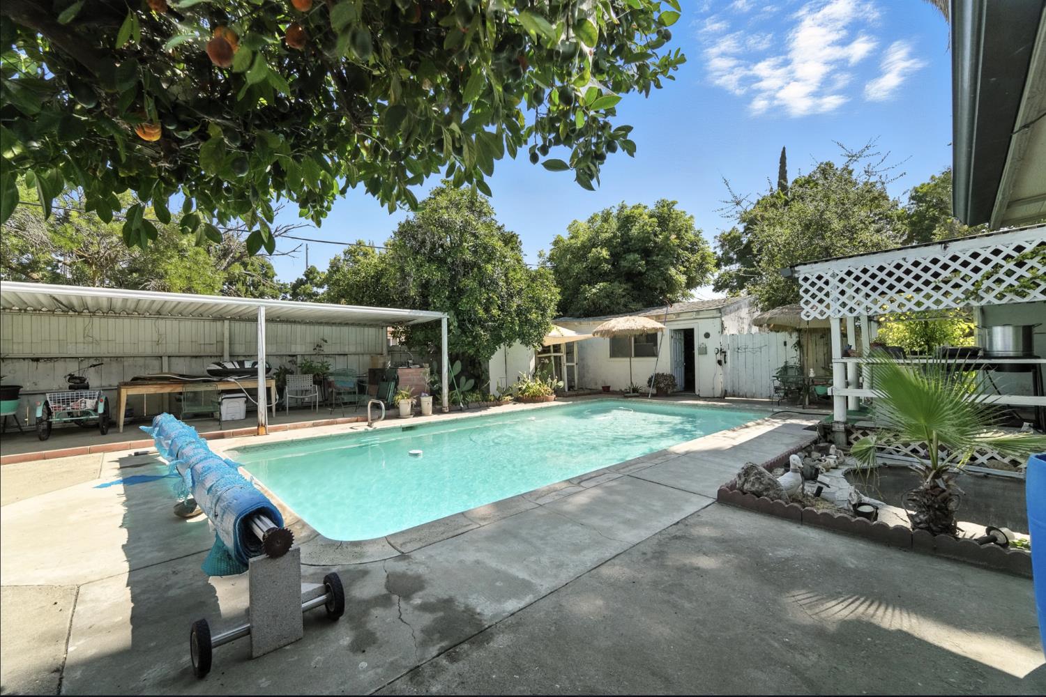 2713 Dale Ave, Ceres, CA 95307