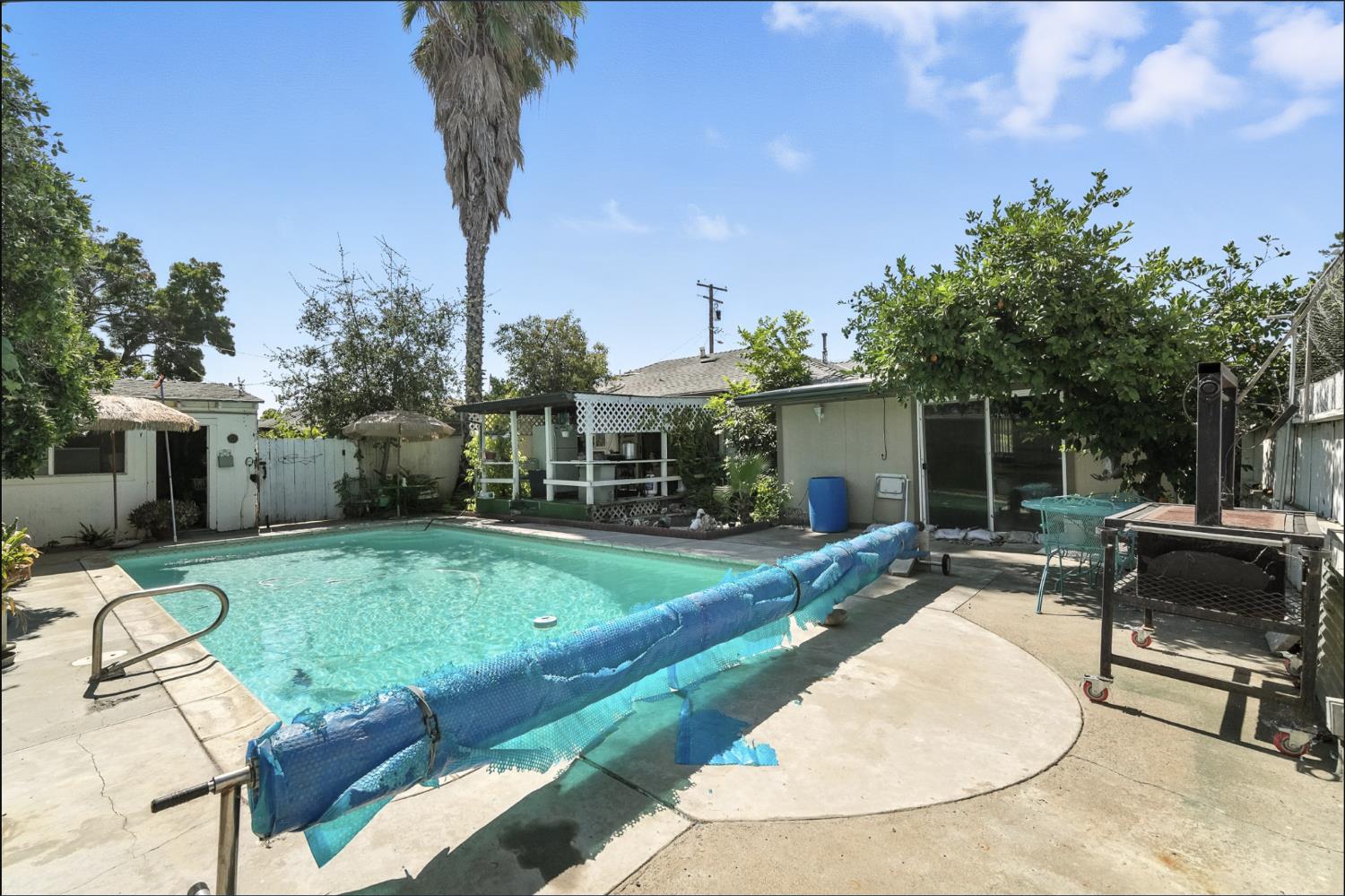 2713 Dale Ave, Ceres, CA 95307