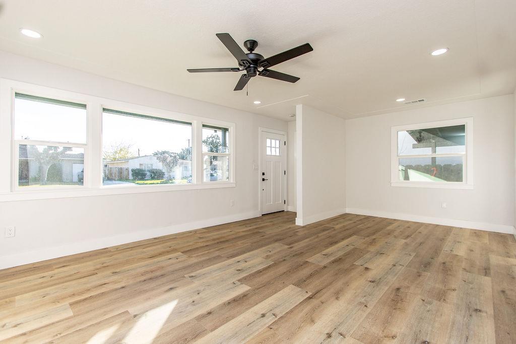 1665 Lois Way, Ceres, CA 95307