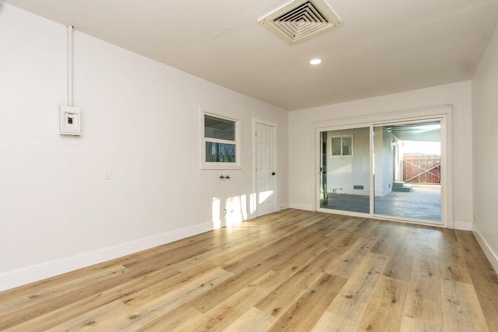 1665 Lois Way, Ceres, CA 95307