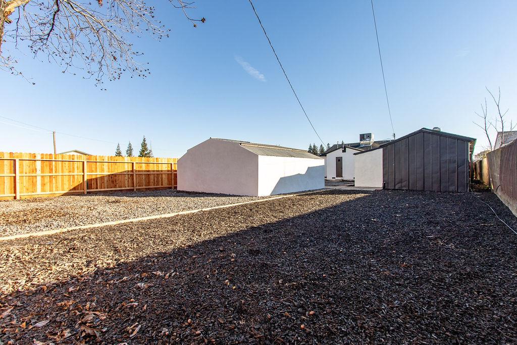 1665 Lois Way, Ceres, CA 95307