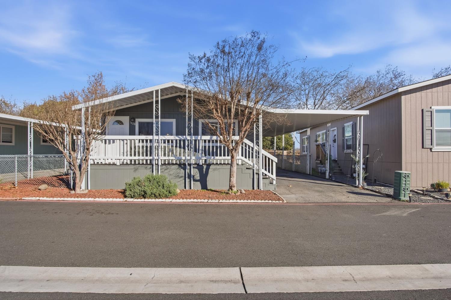 1428 Playground Way, Modesto, CA 95355