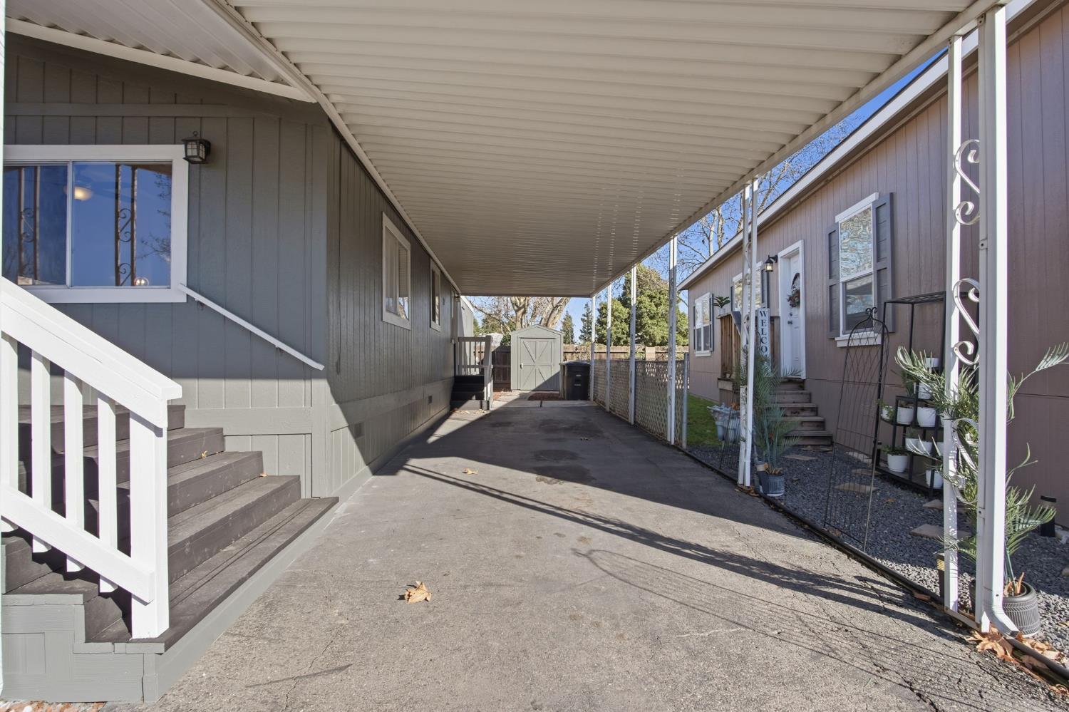 1428 Playground Way, Modesto, CA 95355