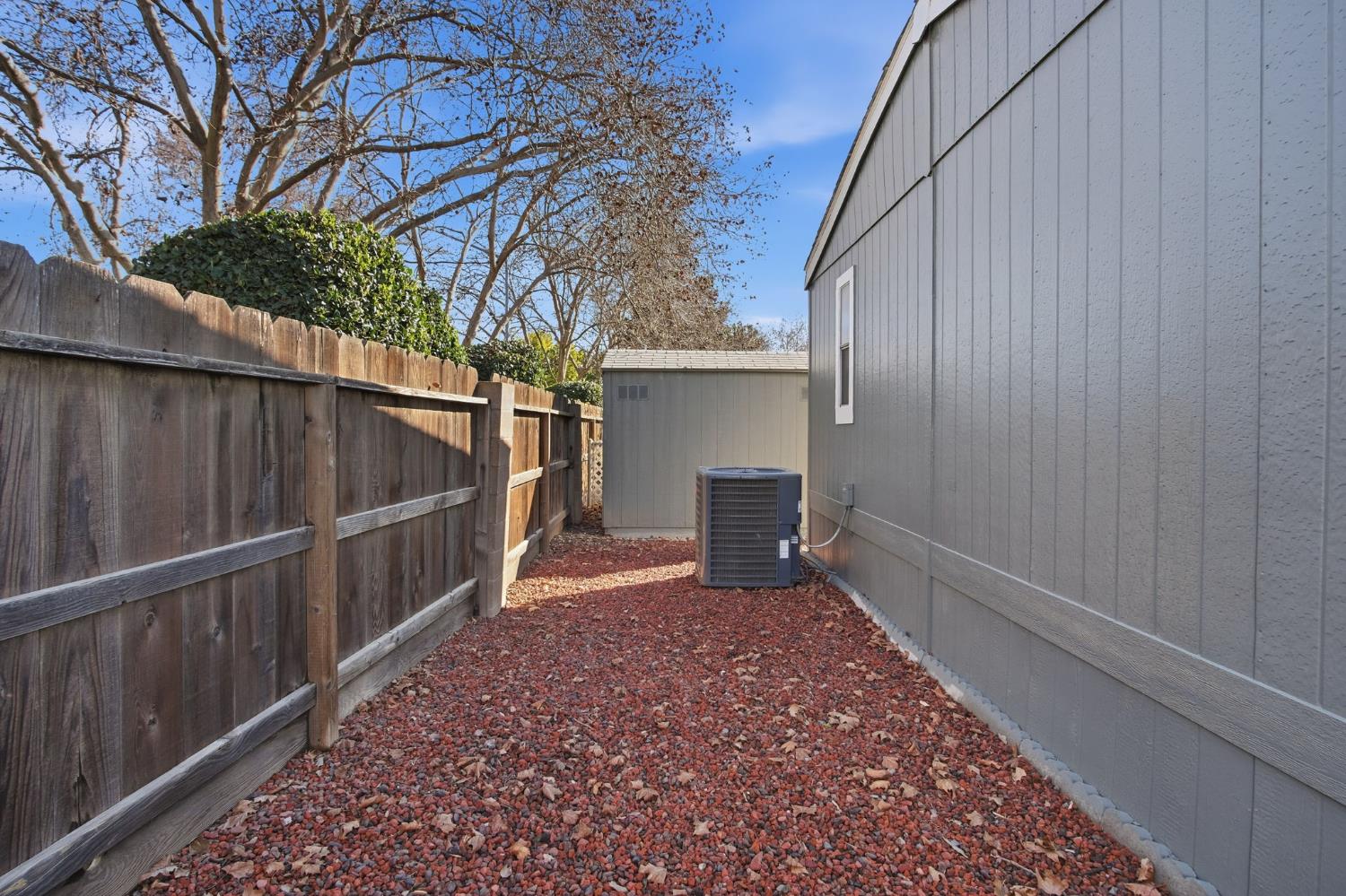 1428 Playground Way, Modesto, CA 95355