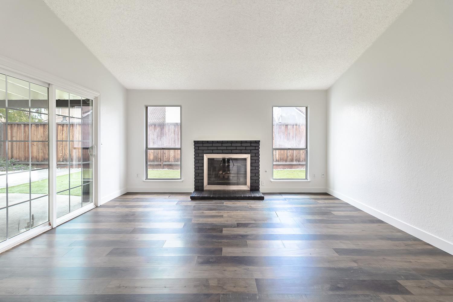 1128 Diablo Ave, Modesto, CA 95358