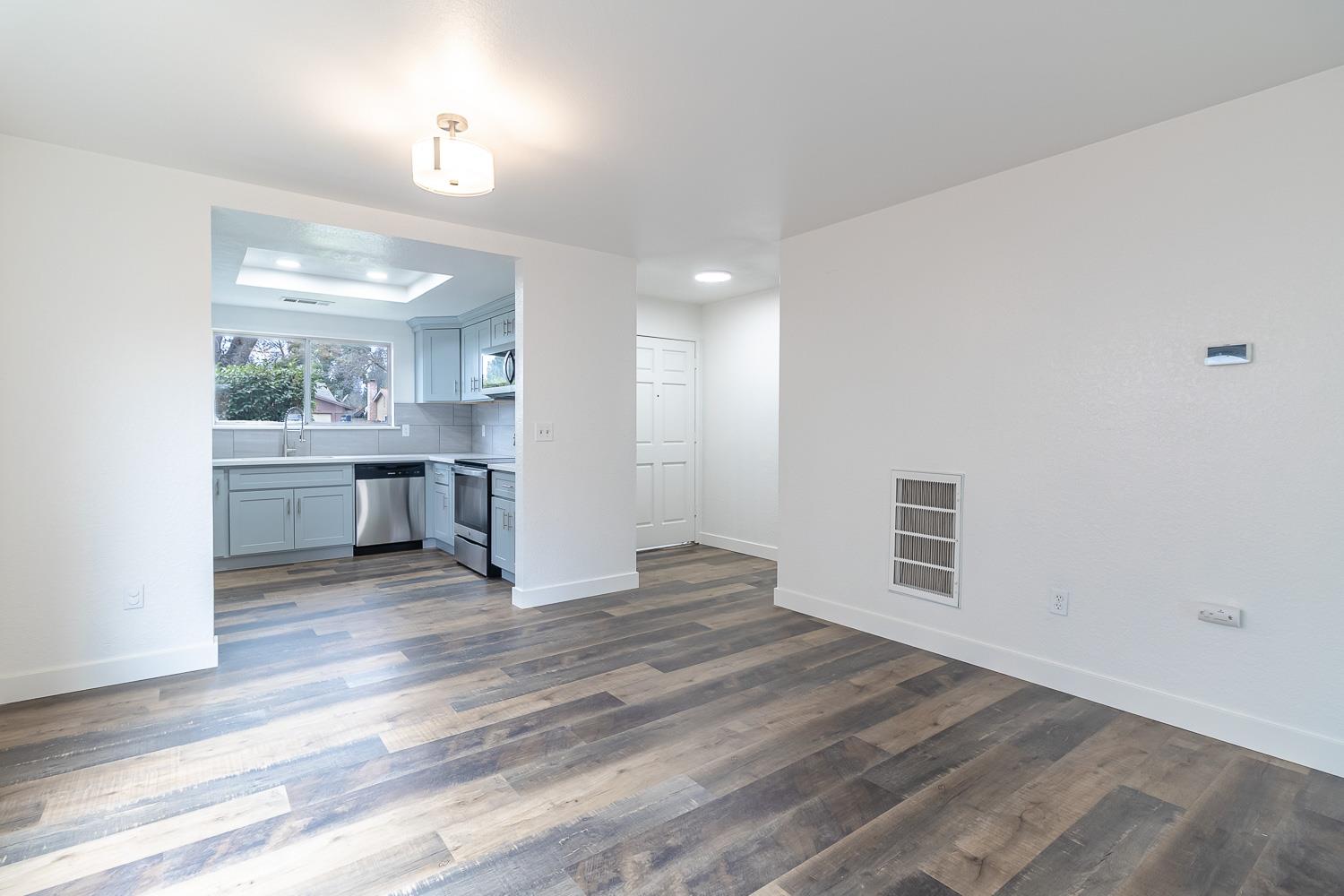 1128 Diablo Ave, Modesto, CA 95358