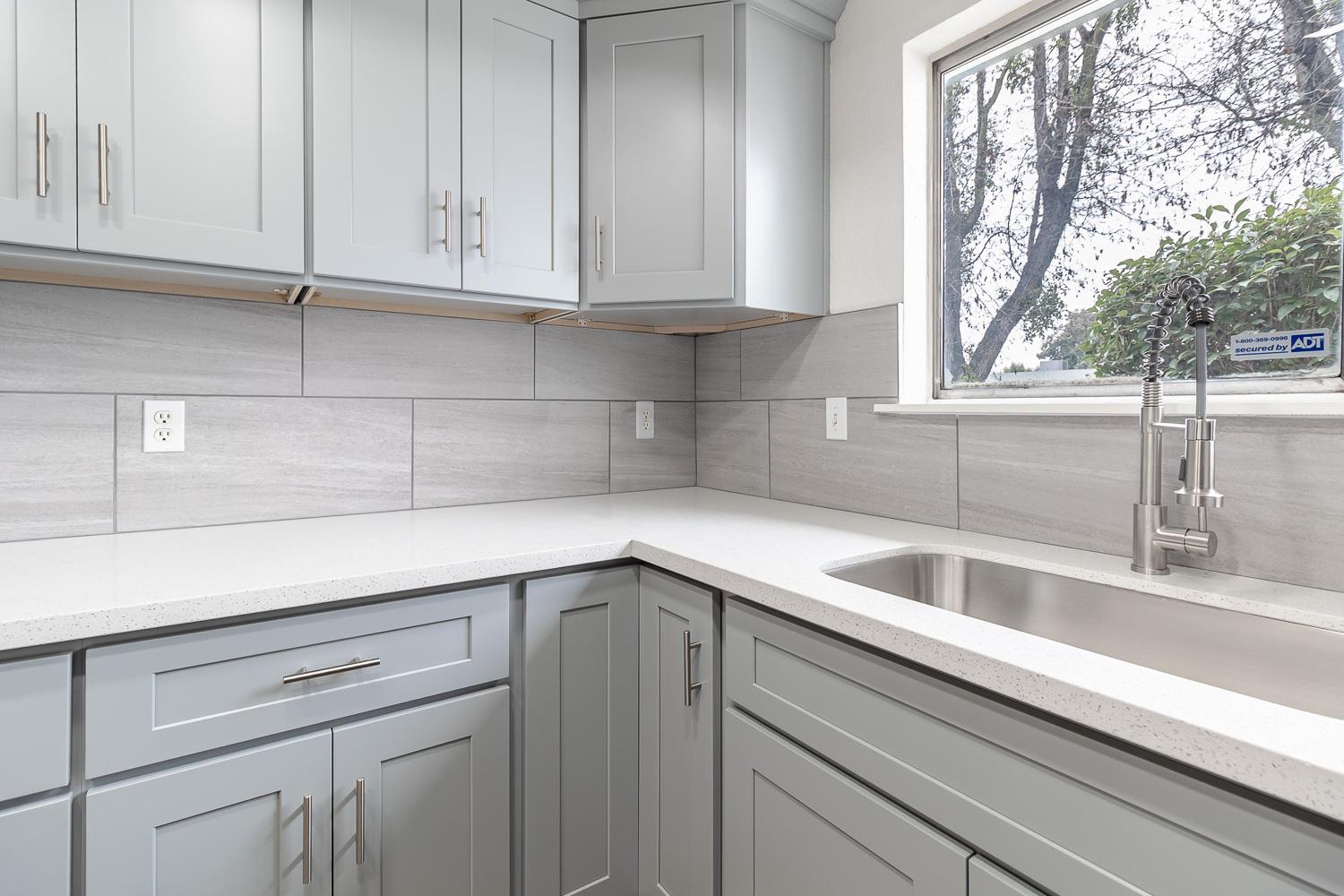 1128 Diablo Ave, Modesto, CA 95358