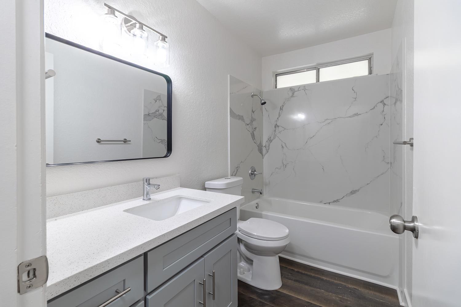 1128 Diablo Ave, Modesto, CA 95358