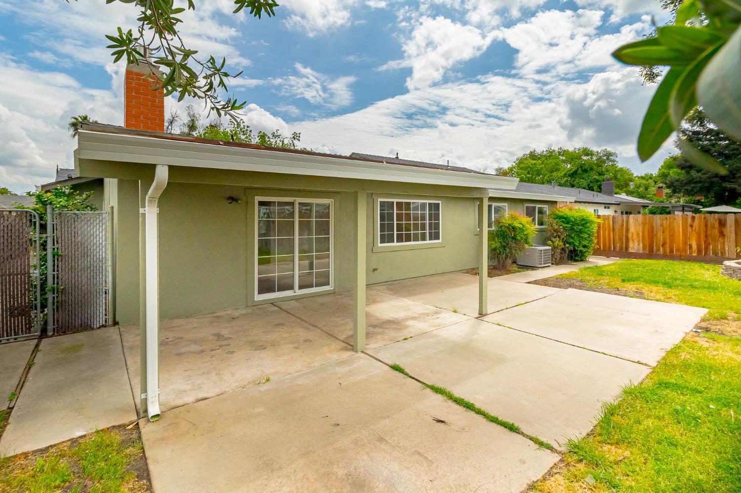 1501 Bella Terra Dr, Modesto, CA 95355