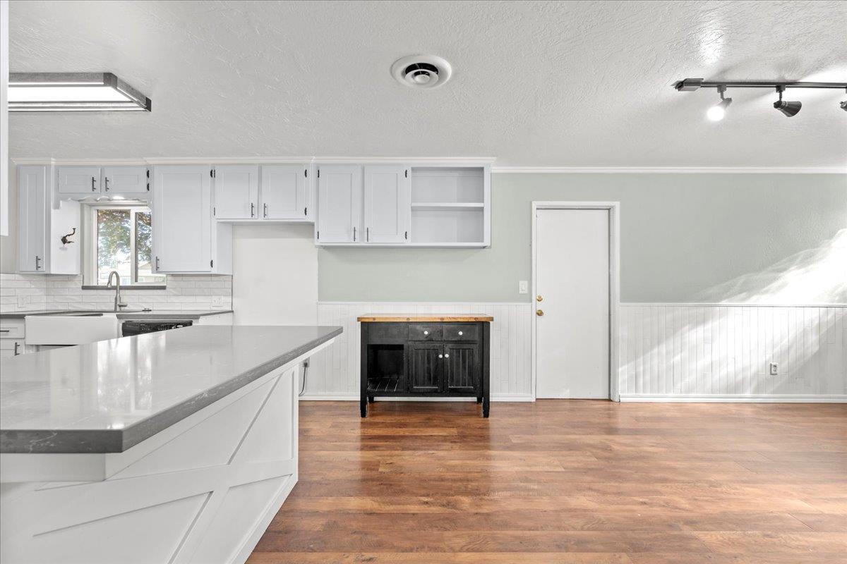 1515 Elizabeth, Escalon, CA 95320