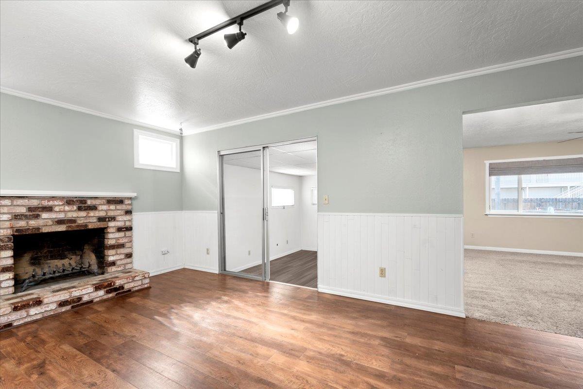 1515 Elizabeth, Escalon, CA 95320