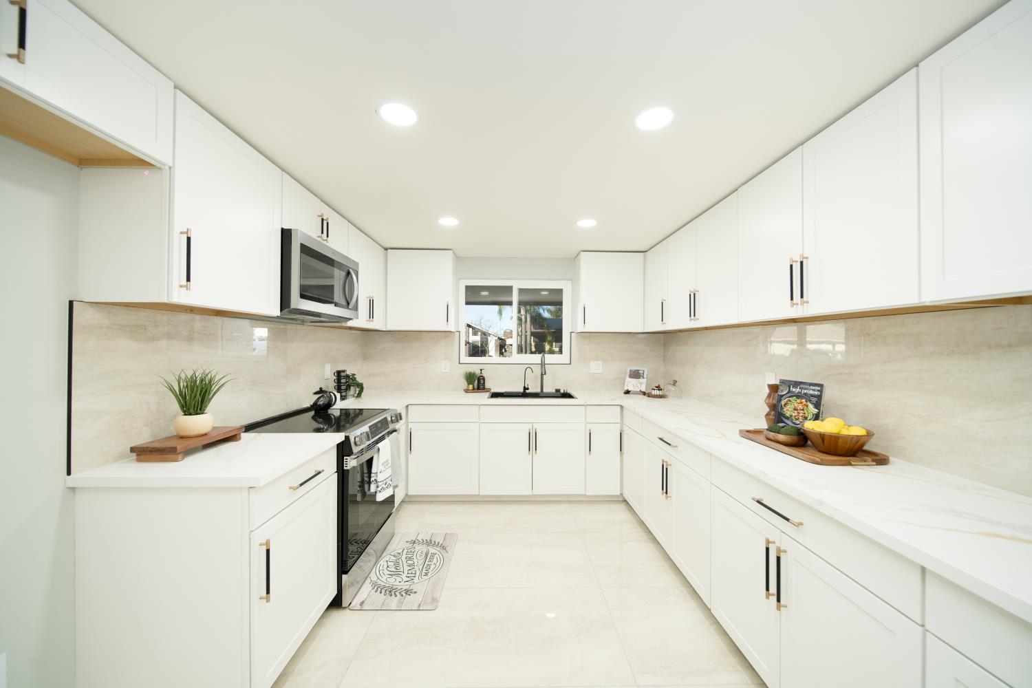 766 Folsom way, Manteca, CA 95337