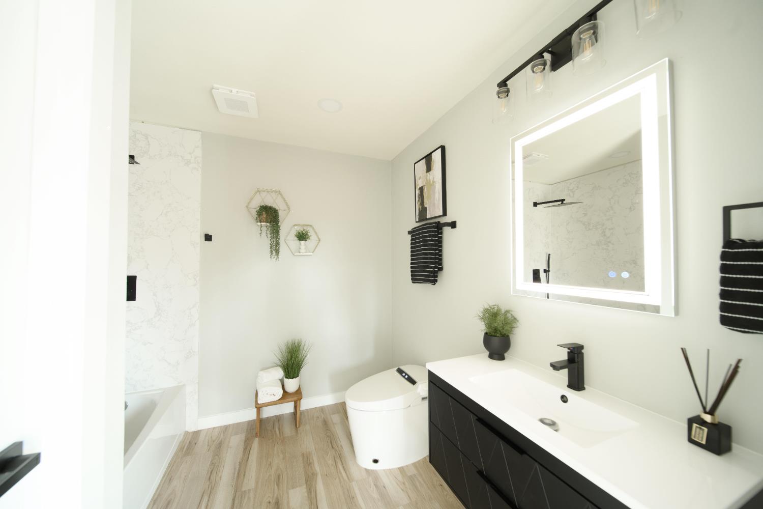 766 Folsom way, Manteca, CA 95337